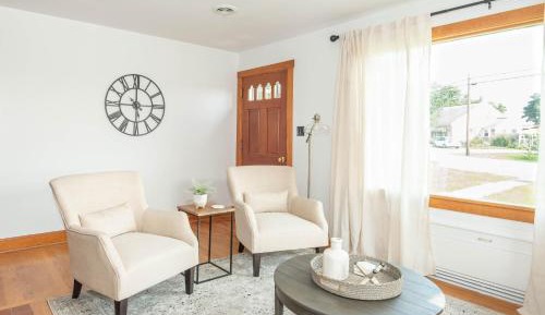 Three-Bedroom Holiday Home 