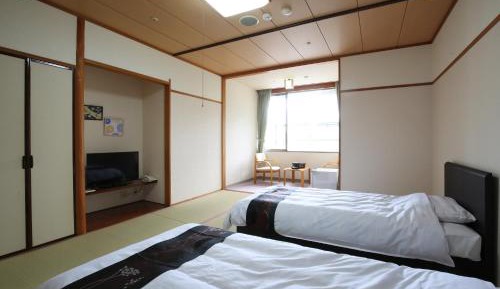 Twin Room with Tatami Floor