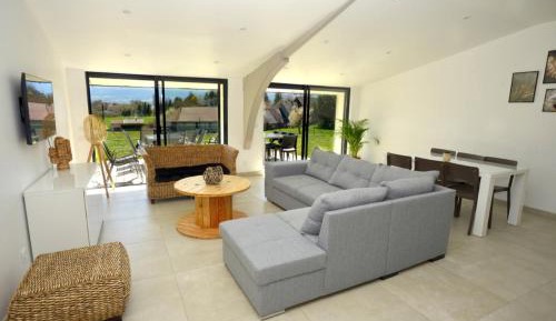 Five-Bedroom Apartment