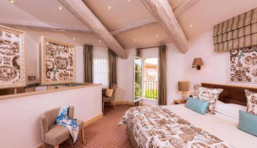 Classic Double Room