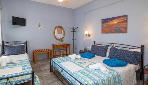 Studio with Sea View (2-3 adults)