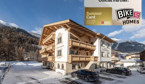 Apartment with Mountain View