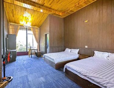Deluxe Queen Room with Two Queen Beds