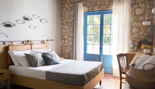 Double Room with Balcony and Sea View