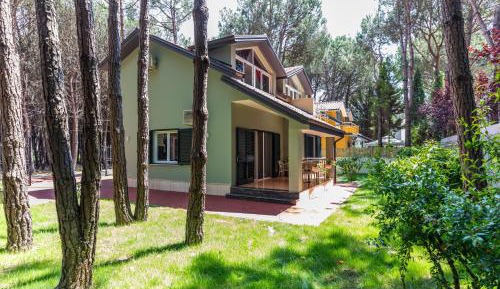 Superior Villa