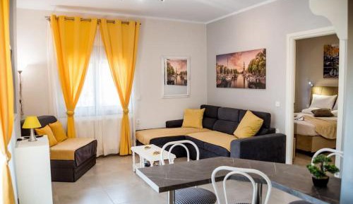 One-Bedroom Apartment with Terrace