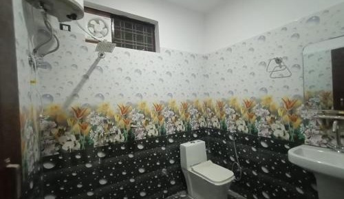 Quadruple Room with Private Bathroom
