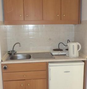 Studio (2 Adults)