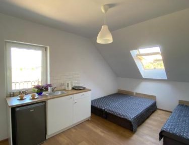 Studio Apartment