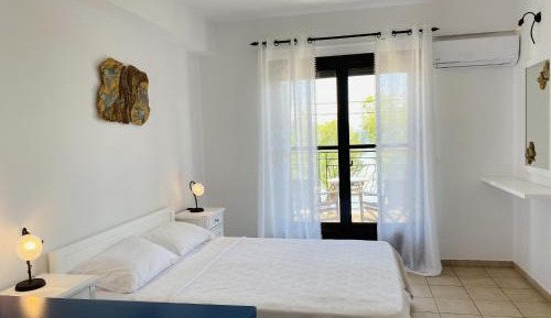 Studio with Sea View