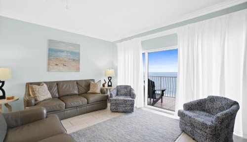 Four-Bedroom Suite 1306
