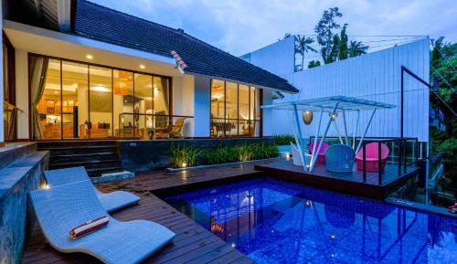 Villa with Private Pool