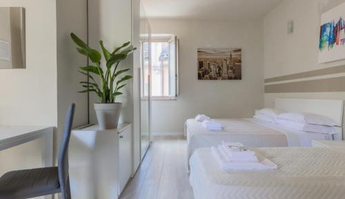Comfort Triple Room