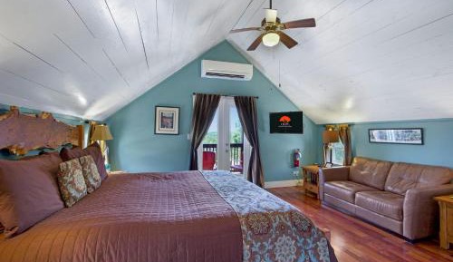 One-Bedroom Holiday Home