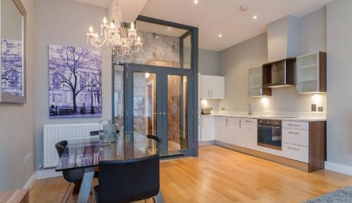 Superior Apartment