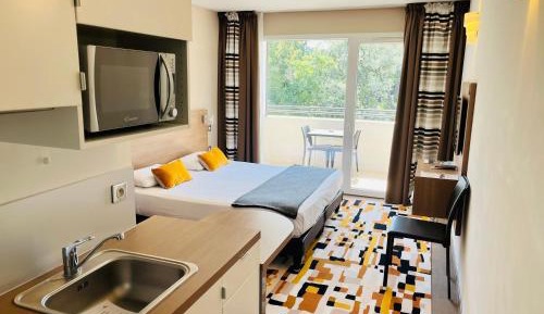 Superior Double Room with Terrace and Kitchen