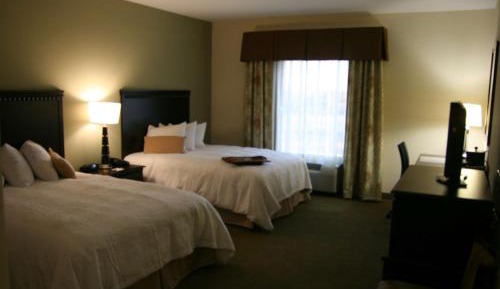 Room with Two Queen Beds - Non-Smoking