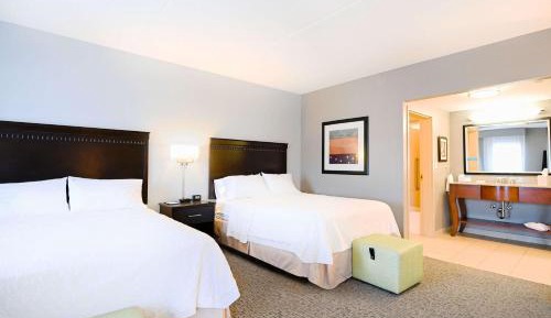 Queen Studio Suite with Two Queen Beds - Non-Smoking