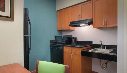 Queen Suite with Two Queen Beds - Mobility Access/Non-Smoking