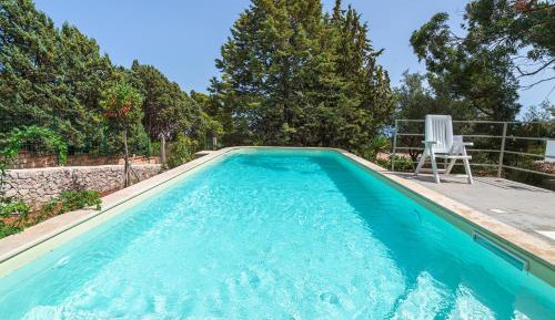 Villa with Sea View