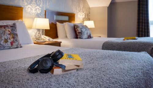 Double Single Room