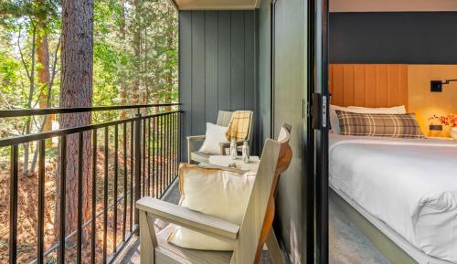 King Room with Balcony
