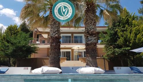 Five-Bedroom Villa with Private Pool