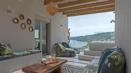 Five-Bedroom Villa