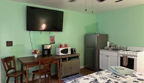 Studio Apartment