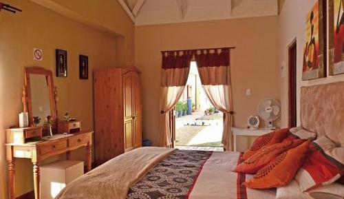 Standard Queen Room