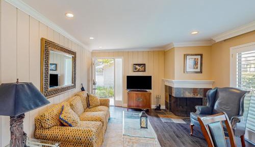 One Bedroom Apartment