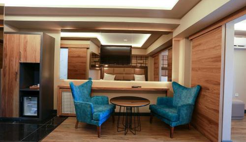 Premium Quadruple Room