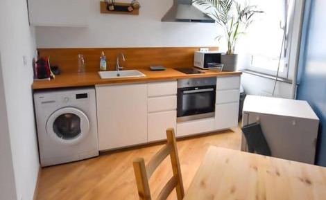 One-Bedroom Apartment