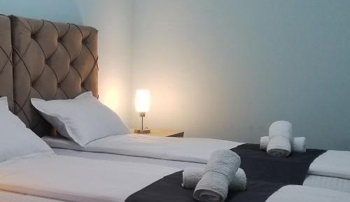 Economy Triple Room