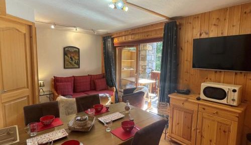 Apartment (4 Adults)