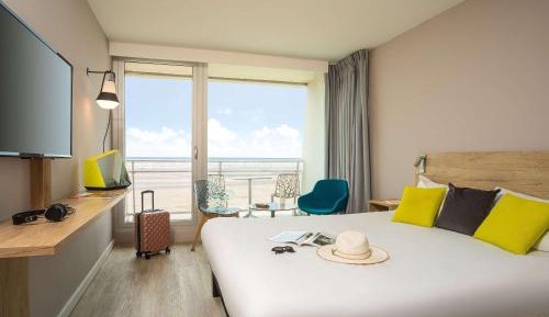 Standard Double Room with Balcony - Sea View