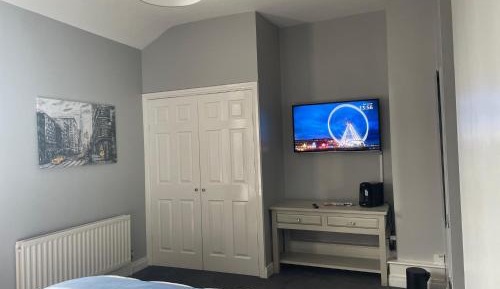 Deluxe Double Room with Shower