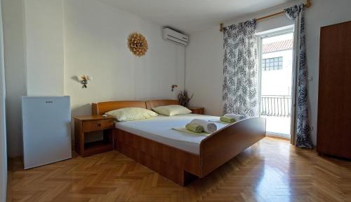 Deluxe Double or Twin Room with Balcony