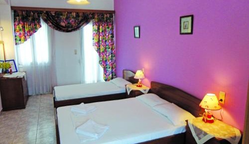 Studio with Side Sea View (3 Adults)