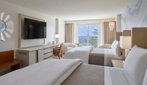 Queen Room with Two Queen Beds and Partial Ocean View