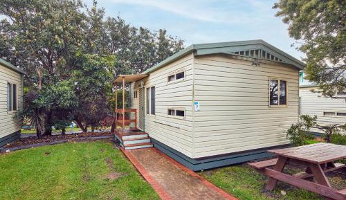 Seabreeze Cabin - 6 pax