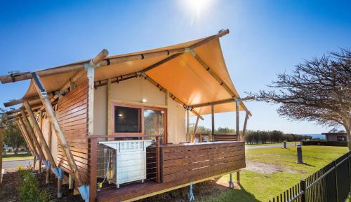 Safari Tent