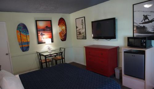 Room 8 (King)