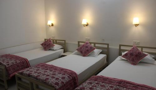 Triple Room with Bathroom