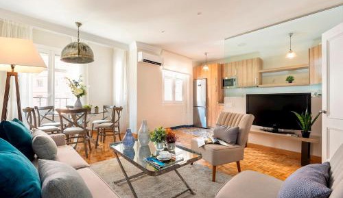 Two Bedroom Superior Apartment with city views