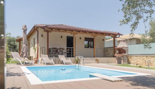 One-Bedroom Villa