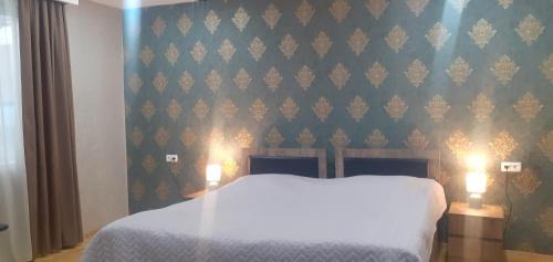 Quadruple Room with Private Bathroom