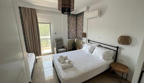 Two-Bedroom Apartment with Terrace and Sea View