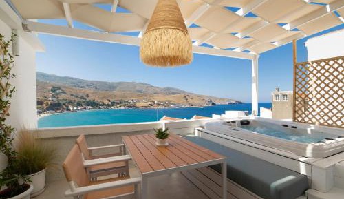 Suite with Hot Tub