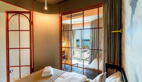 Studio with Sea View
